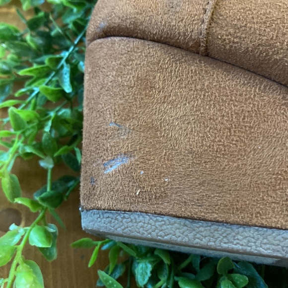 Bongo Ankle Boots - Picture 8 of 11